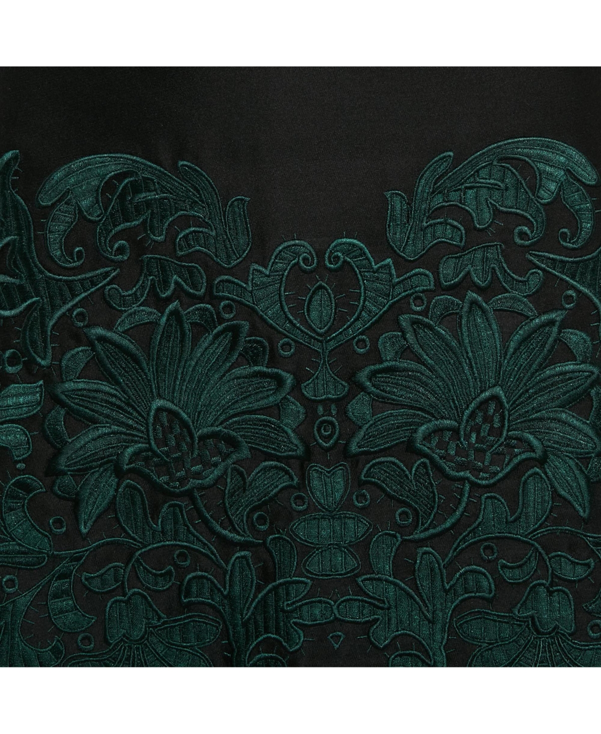 Pre-Owned Stella Mccartney Women's Black Embroidered Silk Blend Midi Skirt