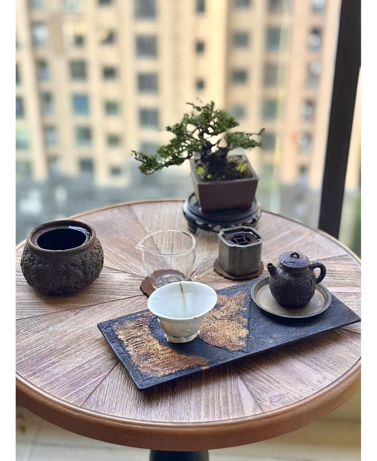 sumyeg Retro French Country Wooden End Table with Round Pedestal Base