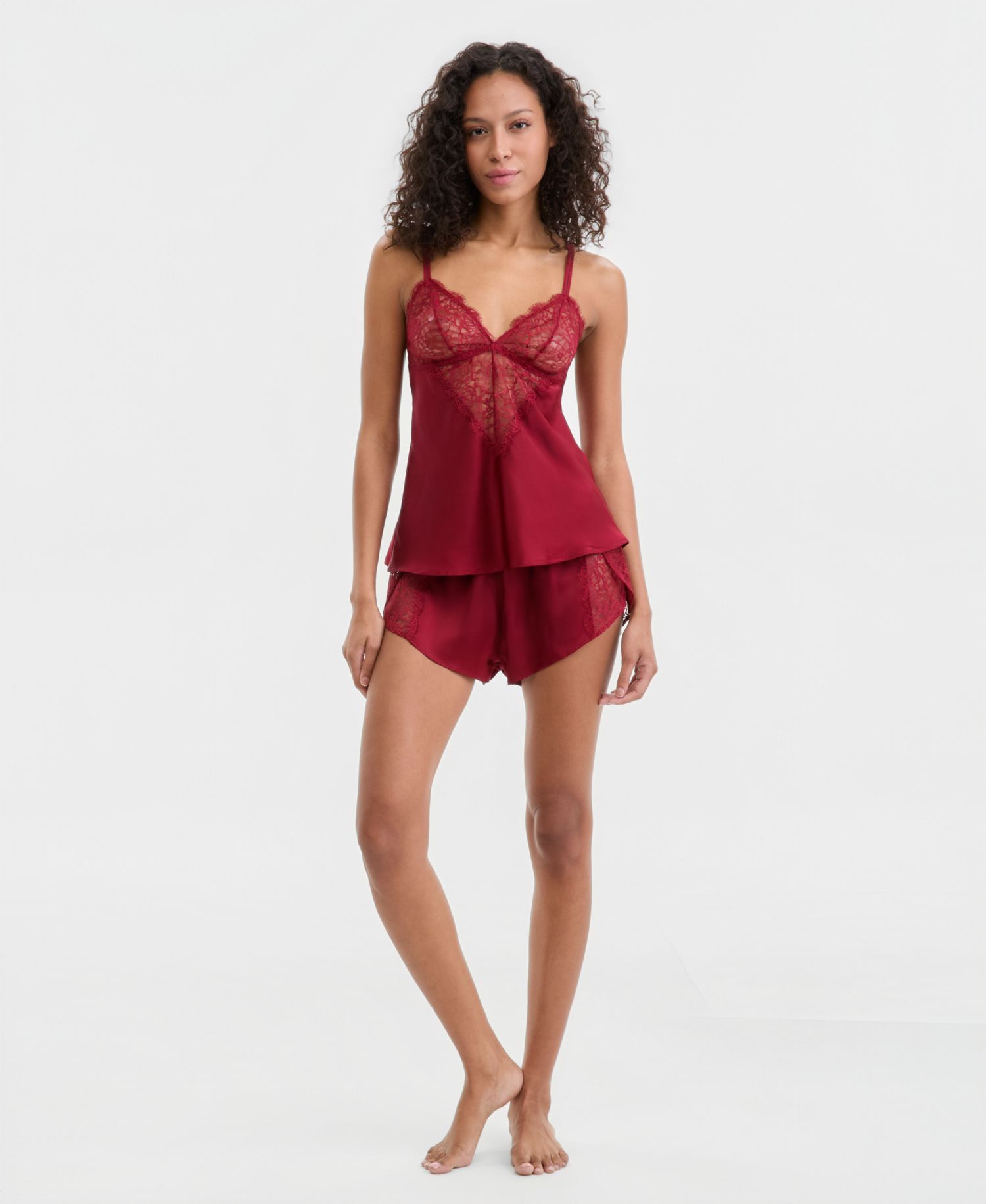 Women's It's On Lace Cami & Shorty