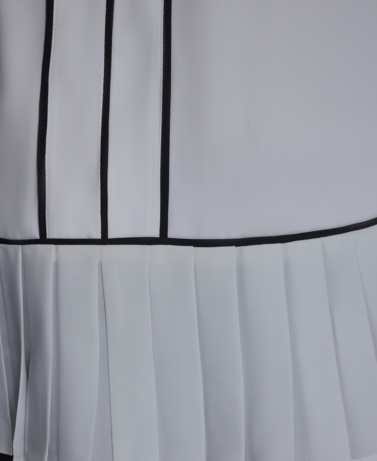 Karl Lagerfeld Paris Women's Pleated Detail Sleeveless Top