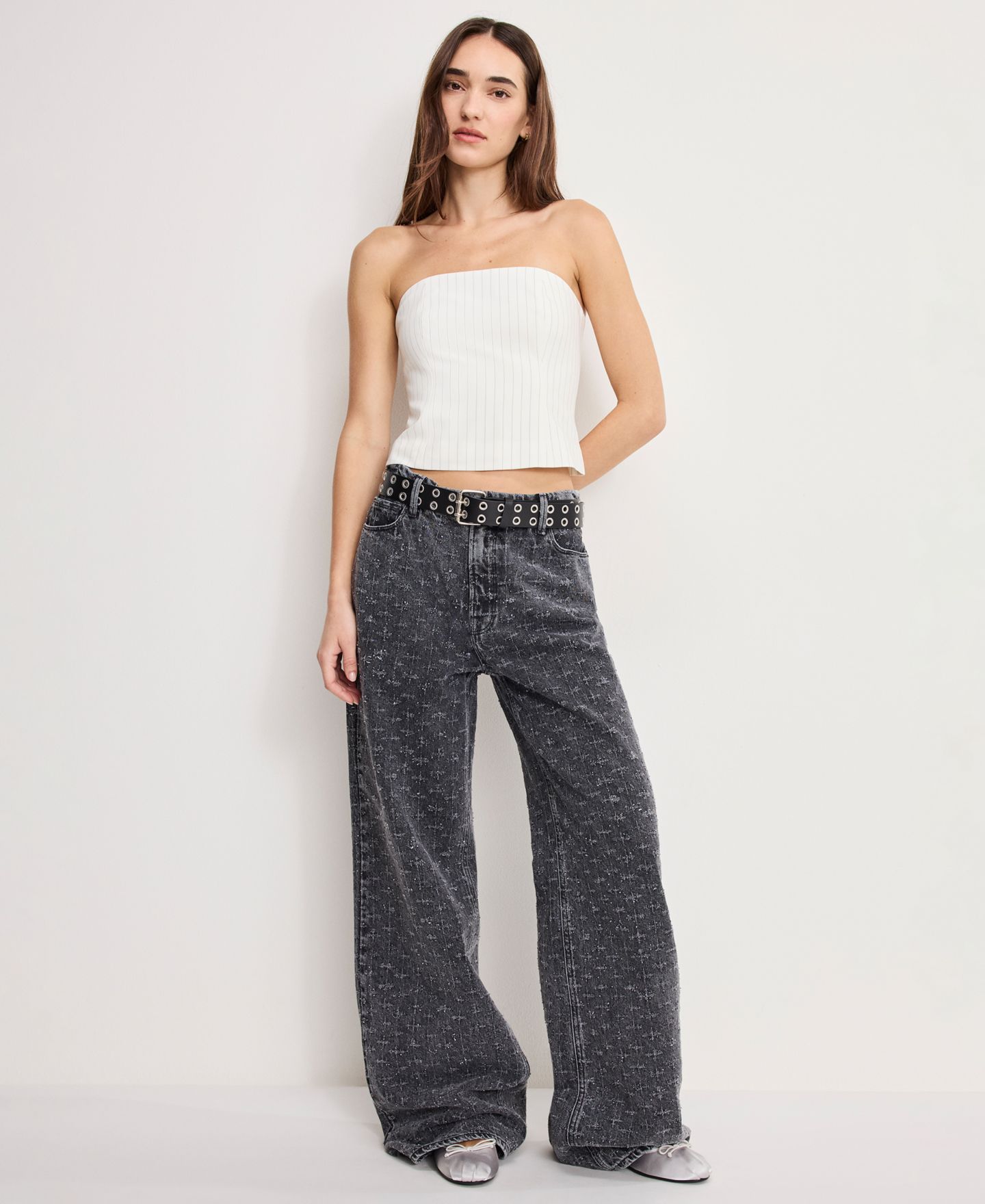 Женский топ Good American Essential Suiting Strapless, Regular and Plus, цвет: Каштановый полосатый — фото 3