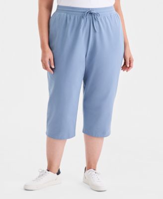 Plus Size Knit Pull-On Capri Pants