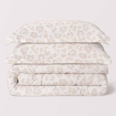 Premium Beige Leopard Comforter Set – Soft Animal Print Microfiber Bedding – 3 Piece Set with 1 Comforter and 2 Pillow Shams - Queen