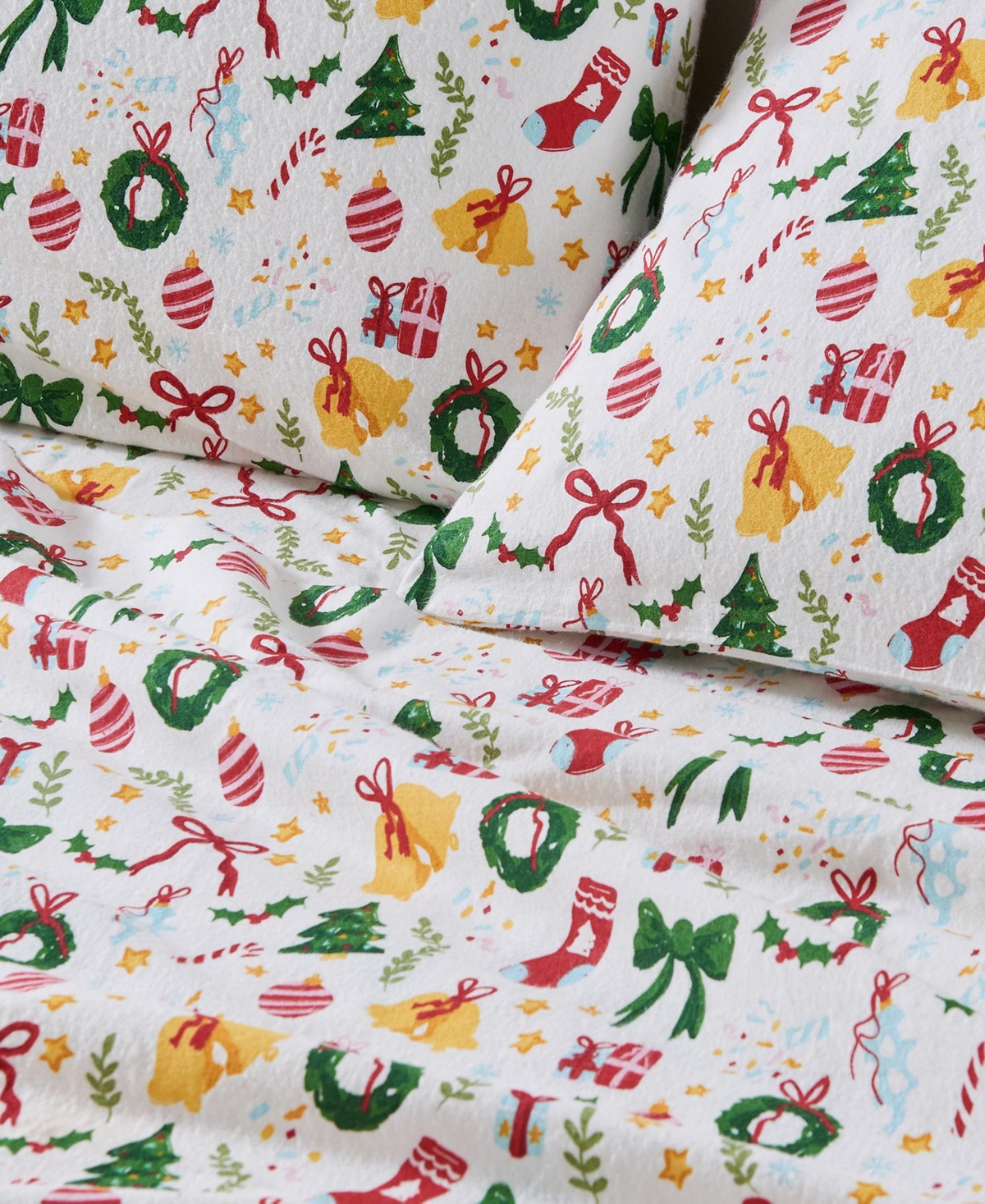 Linery & Co Ultra-Soft Turkish Cotton Flannel Christmas Print Sheet Set.