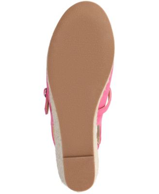 Journee Women's Asmyna Slingback Mary Jane Espadrille Wedges