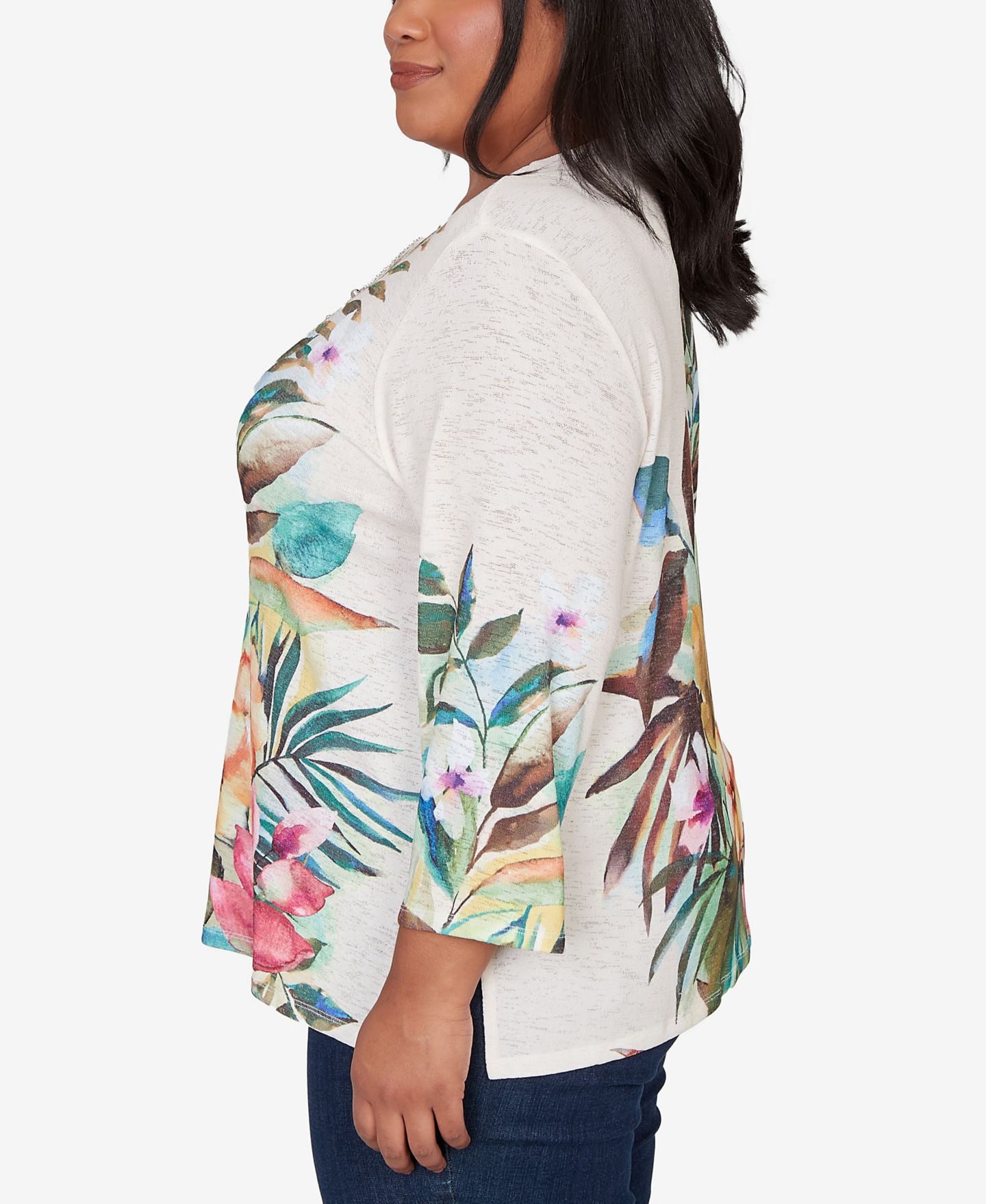 Женский топ Alfred Dunner Plus Size Classic Tropical Print with Necklace, цвет: Нейтральный разноцветный — фото 3