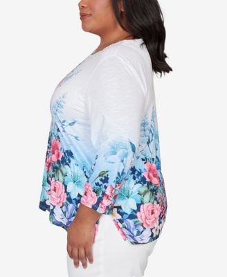 Plus Size Classic Ombre Border Floral Lace Top
