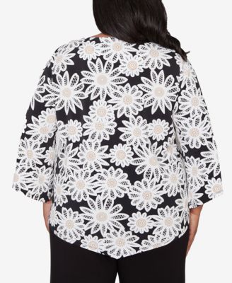 Plus Size Classic Daisy Pointed Hem Top with Necklace