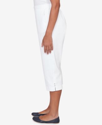 Women's Classic Solid Twill Button Hem Capri Pants