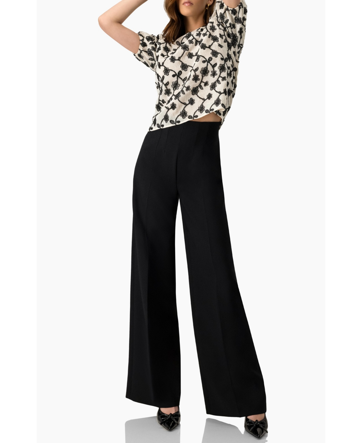 Ivonne Women's Embroidered Puff-Sleeve Blouse