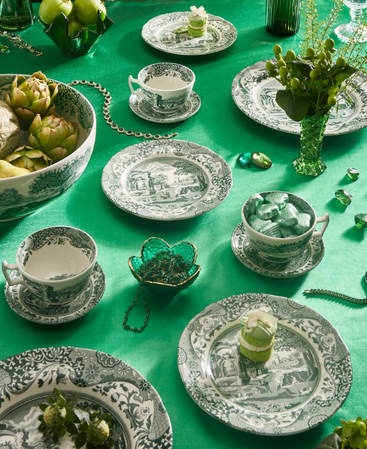 Spode Heritage Green Italian Teacup and Saucers, Set of 4