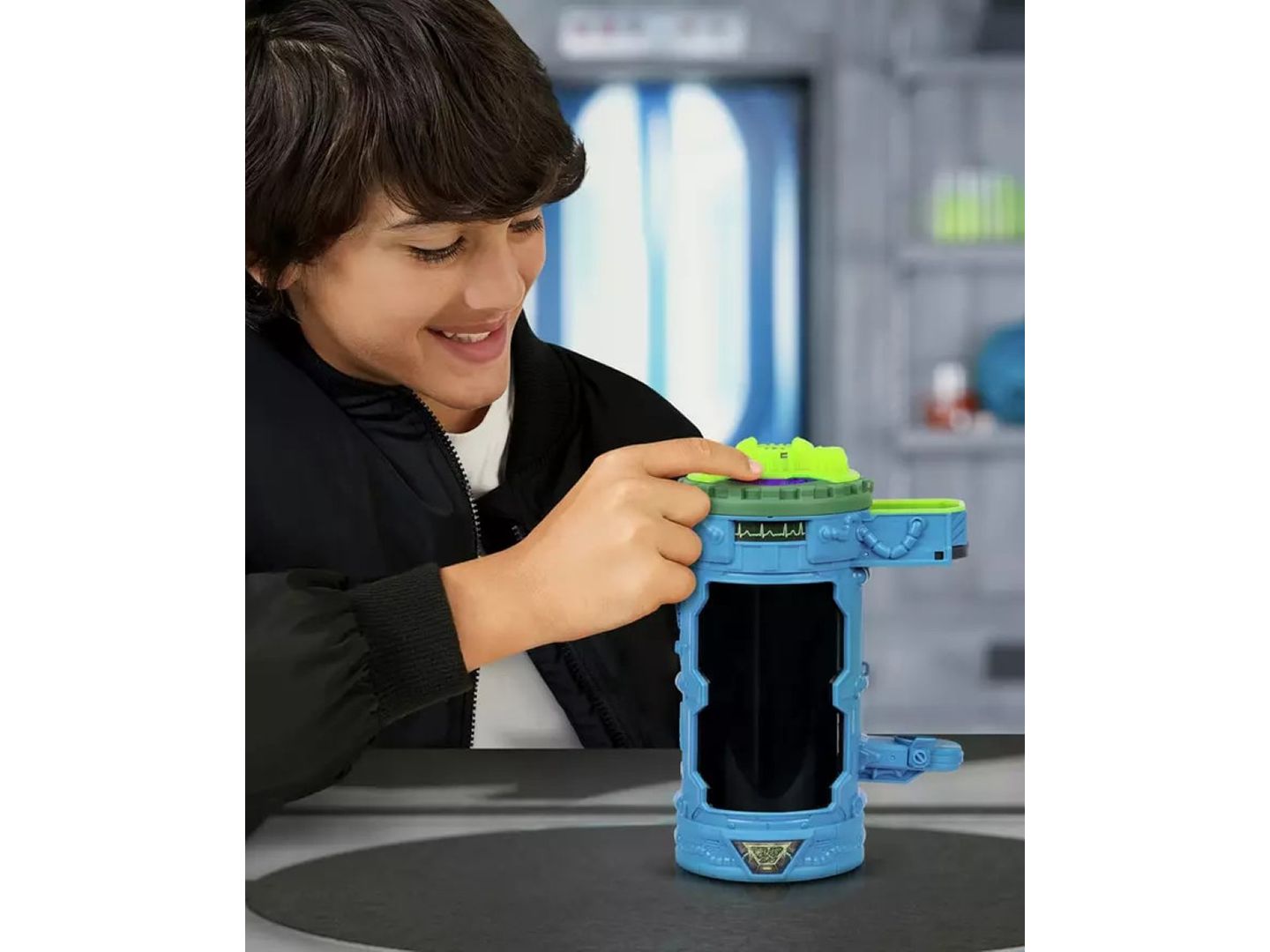 Детская фигурка Mr Beast Lab Mutation Chamber Rock Panther Action Figure — фото 6