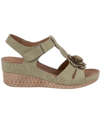 Women's Chirp Floral Wedge Sandals