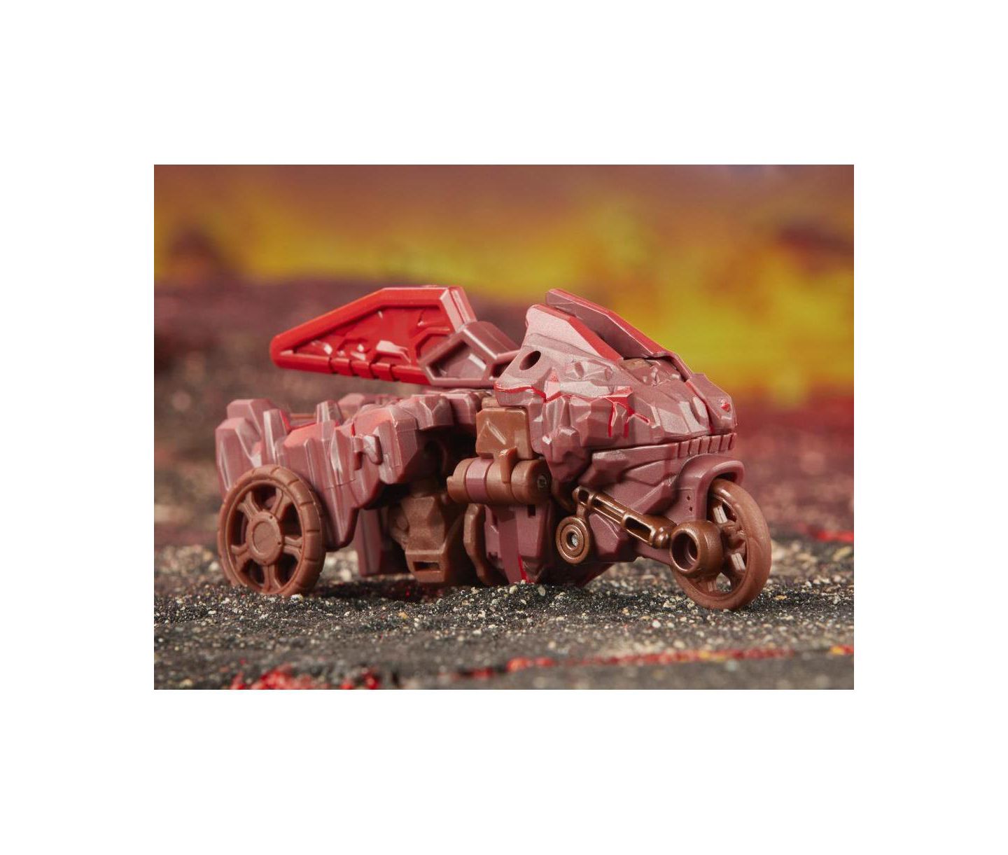 Детская фигурка Transformers Infernac Universe Bouldercrash 3.5" Action Figure, Ages 8+ — фото 3