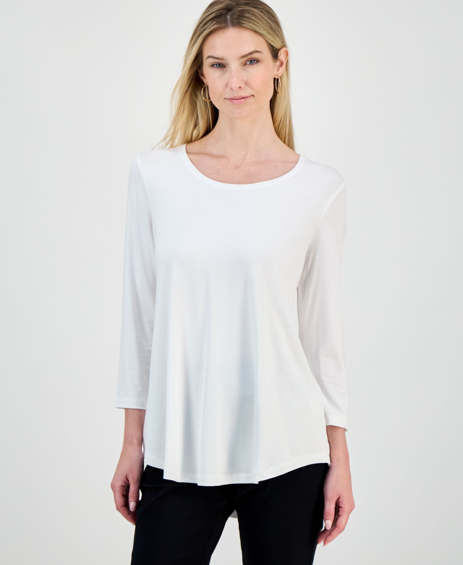 Women's 3/4-Sleeve Scoop Neck Top