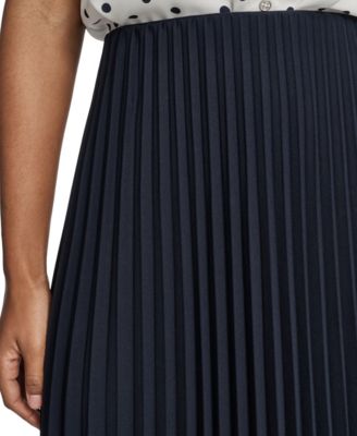 Women's Pleated Pull-On Skirt