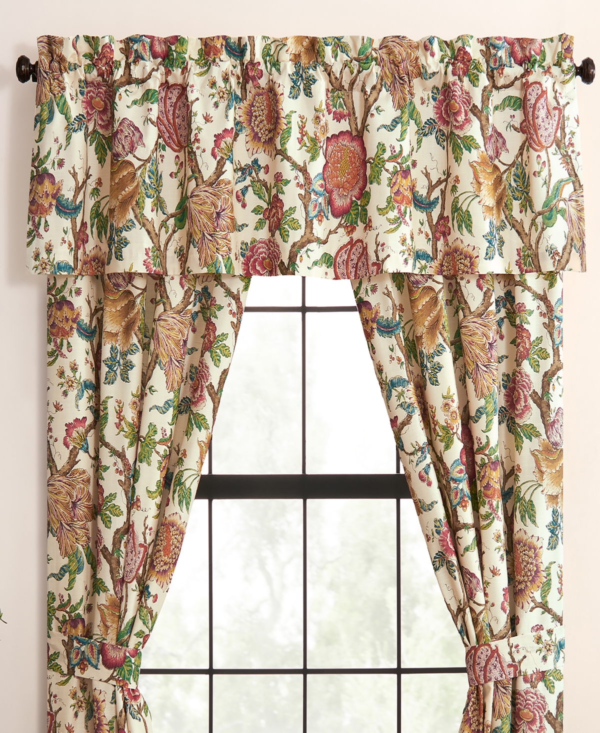 Rose Tree Bronte Floral Tailored Window Valance, 80" x 17"