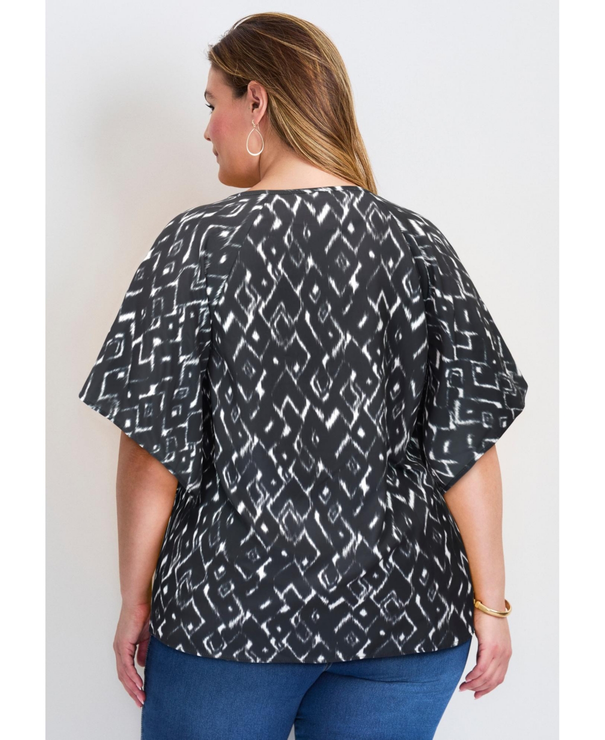 Avenue Women's Flutter Sleeve Keyhole Blouse