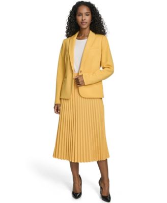 Women's One-Button Blazer