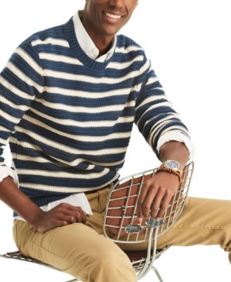 Men's Textured Striped Crewneck Sweater