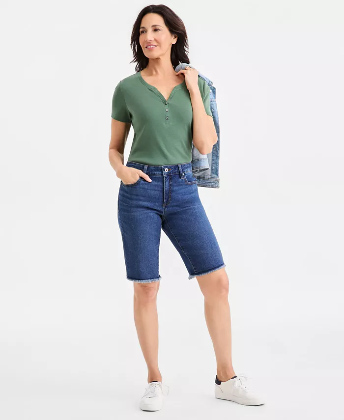 Women's Mid-Rise Raw-Edge Bermuda Jean Shorts