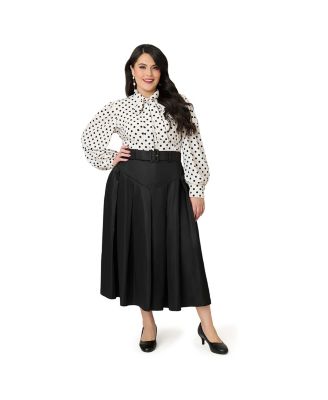Plus Size Pleated Mini Skirt