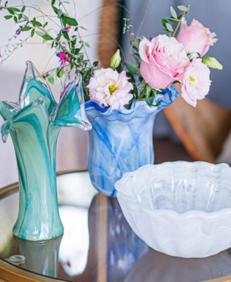 Onda 8 oz. Glass Twisted Flower Vase