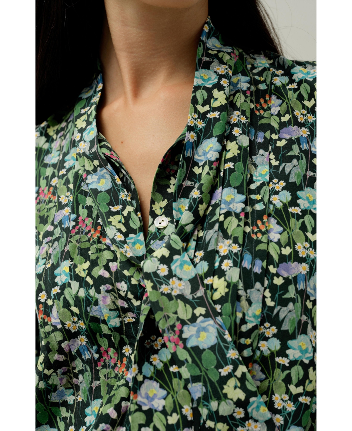 Lilysilk Women's Puff-Sleeve Blouse - Made With Liberty Fabric