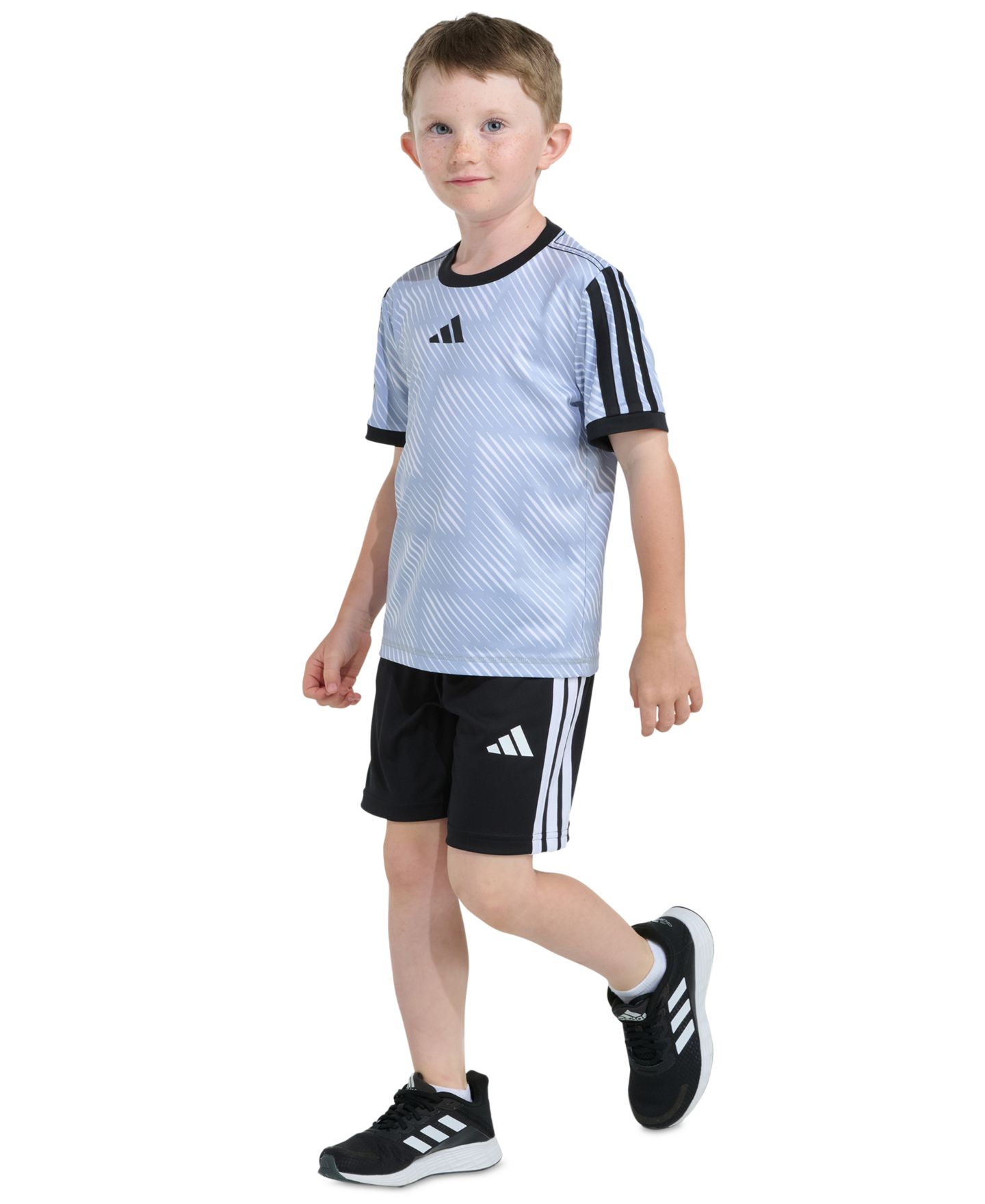 adidas Boys' 2T-7 Printed T-Shirt and Shorts, 2-Piece Set, цвет: Чёрный / Синий — фото 5