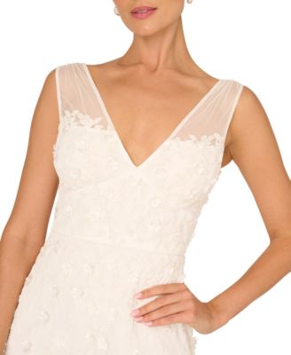 Women's V-Neck Beaded Sleeveless Gown