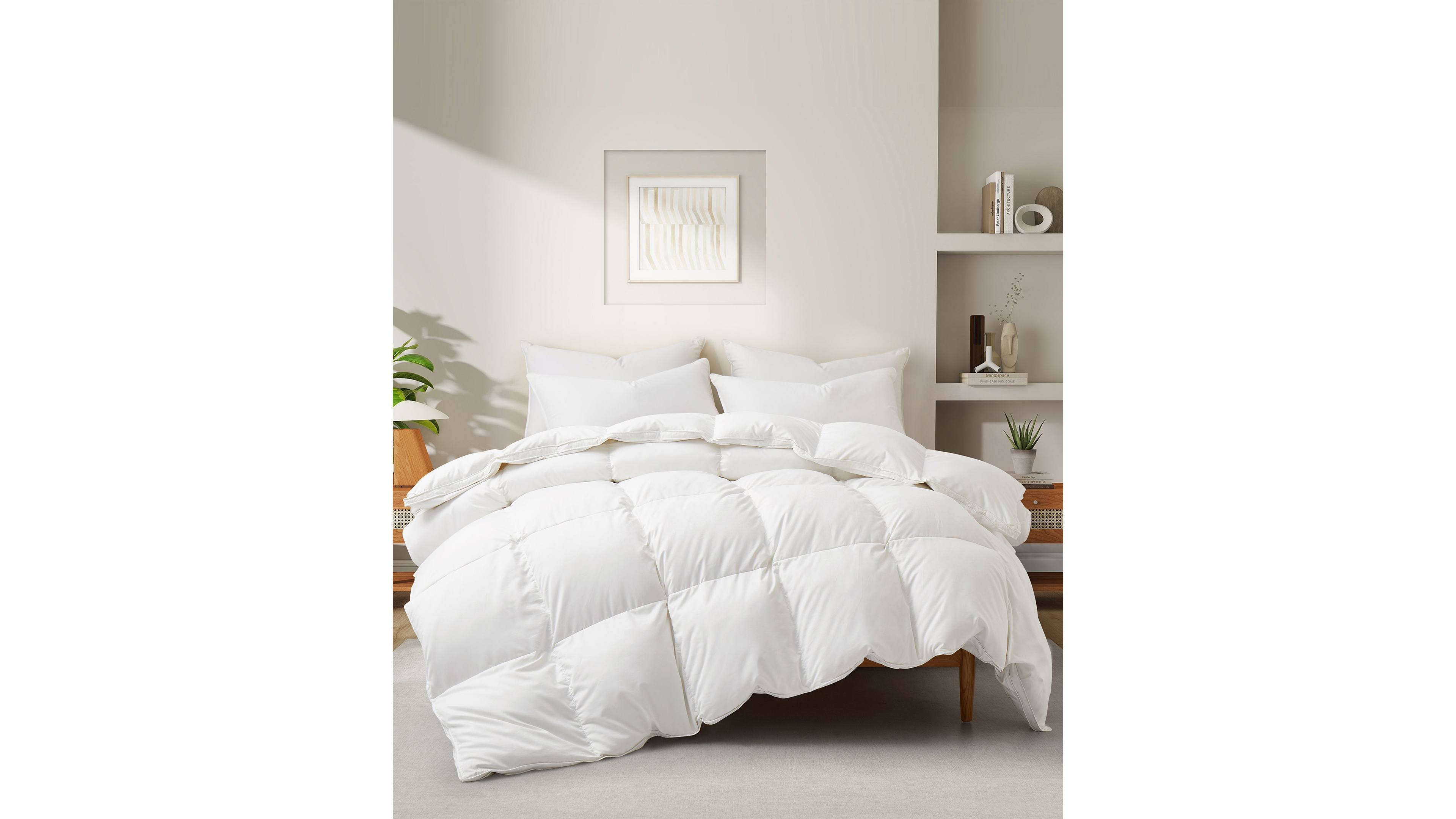 Unikome Luxury Goose Down Feather Comforter, King