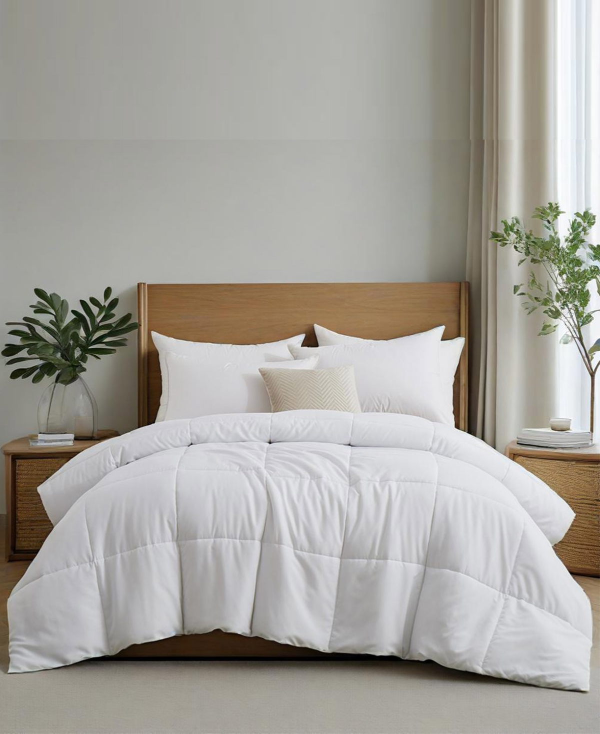 Unikome Hotel Quality Down Alternative Comforter