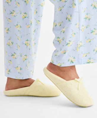 Women's Eyelet Round-Toe Slippers