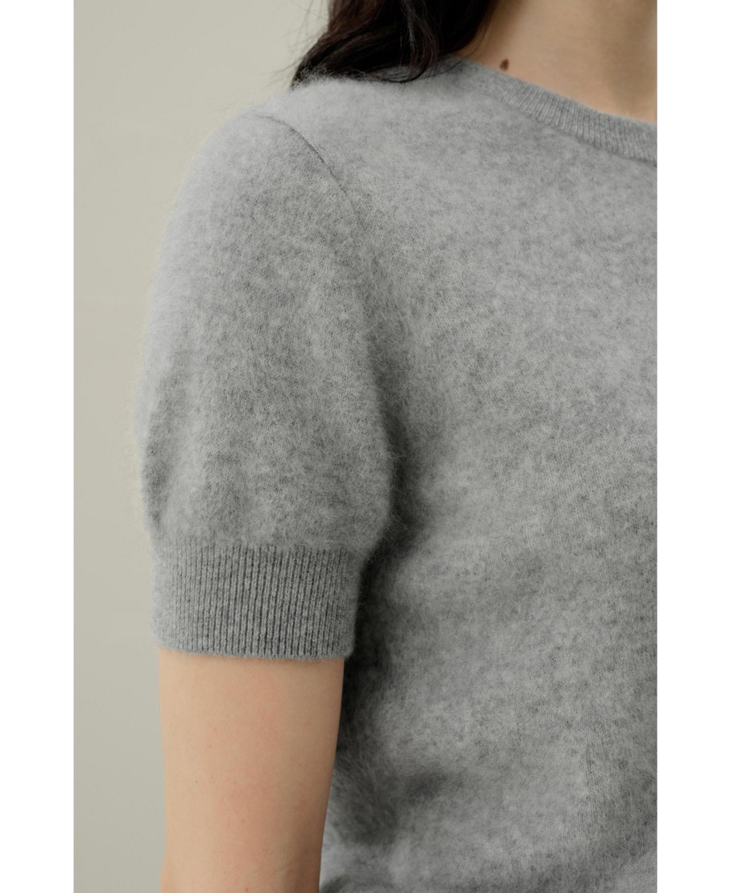 Женский свитер LILYSILK Brushed Cashmere Short-Sleeve Sweater, цвет: Foggy — фото 5