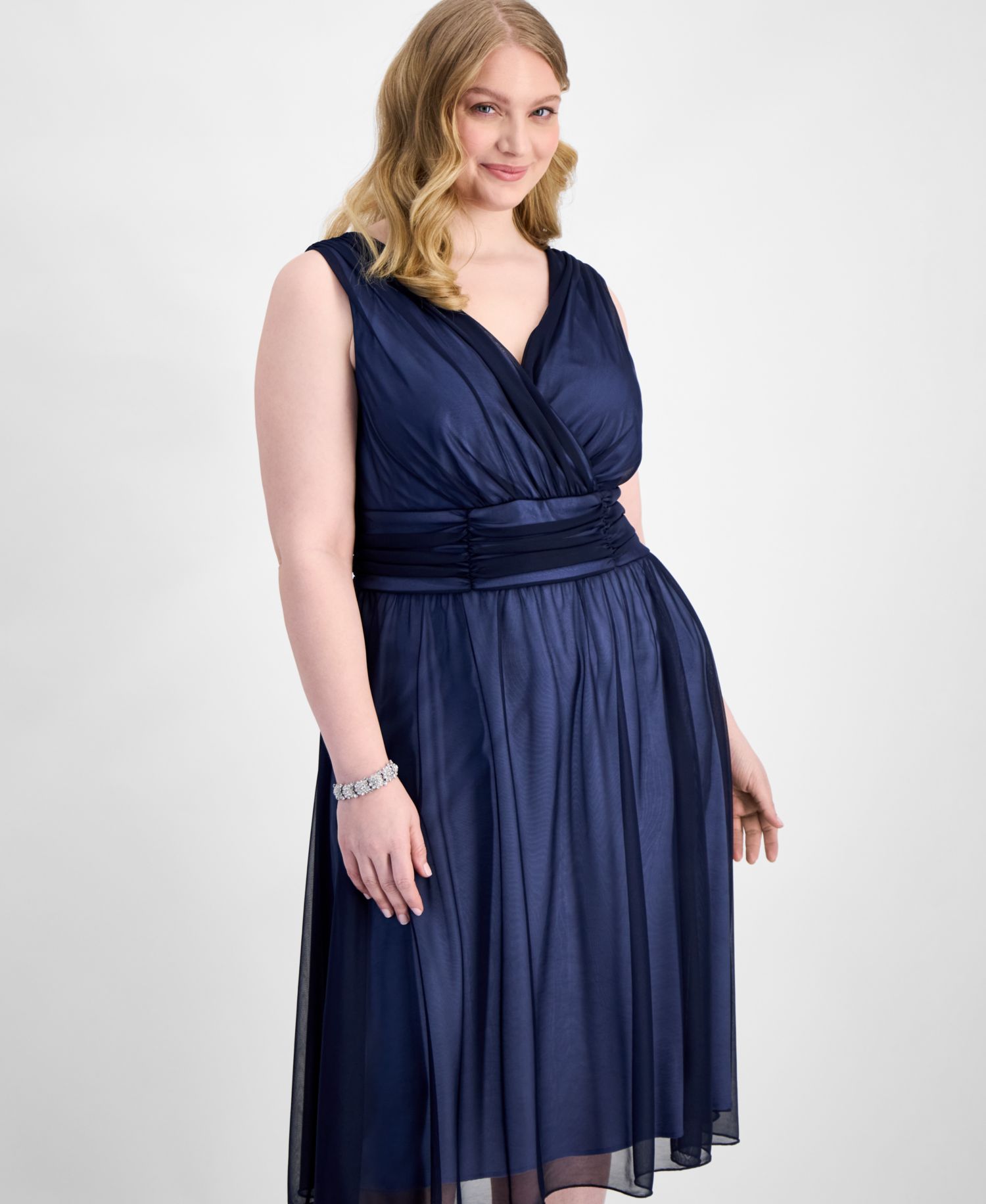 Plus Size Sleeveless Chiffon Midi Dress