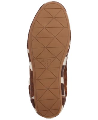 Women's Eight Lace-Up Sneaker