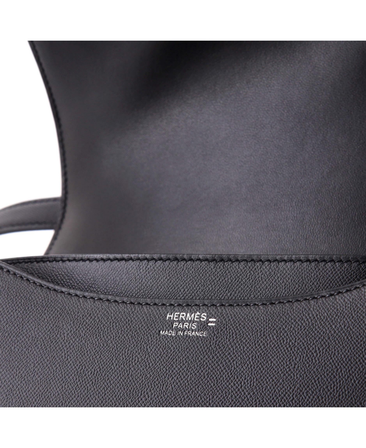 Pre-Owned HERMES 24 Constance Marquette Bag Madame