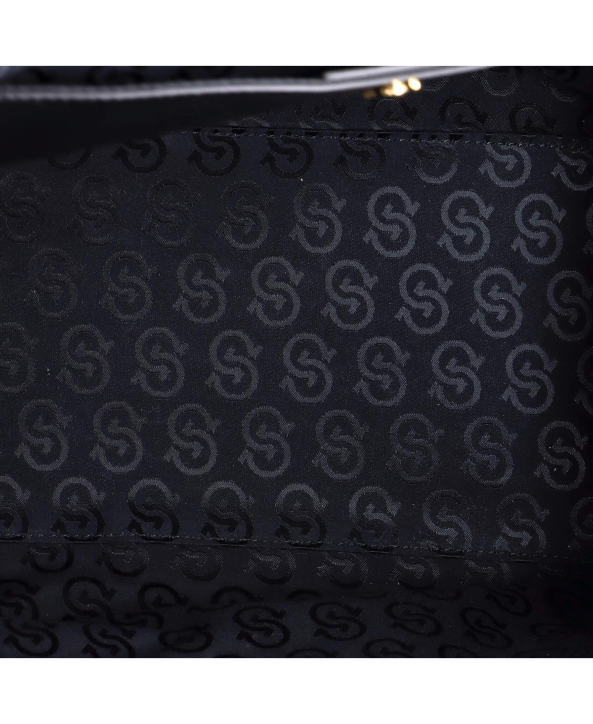 Pre-Owned Salvatore Ferragamo Medium Iconic Double Gancini Tote Bag Gancini Quilted Leather