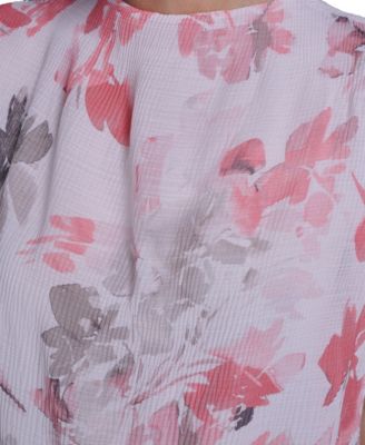 Women's Sleeveless Textured Top