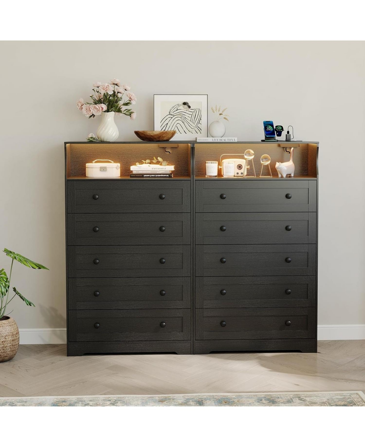 gaomon 5-Drawer Wooden Dresser with Led Lights & Charging Station, Modern Nightstand Chest for Bedroom, Black