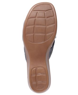 Women's Selva Embellished Round Toe Wedge Sandals