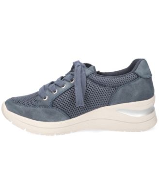 Women's Barrie Round Toe Sneakers