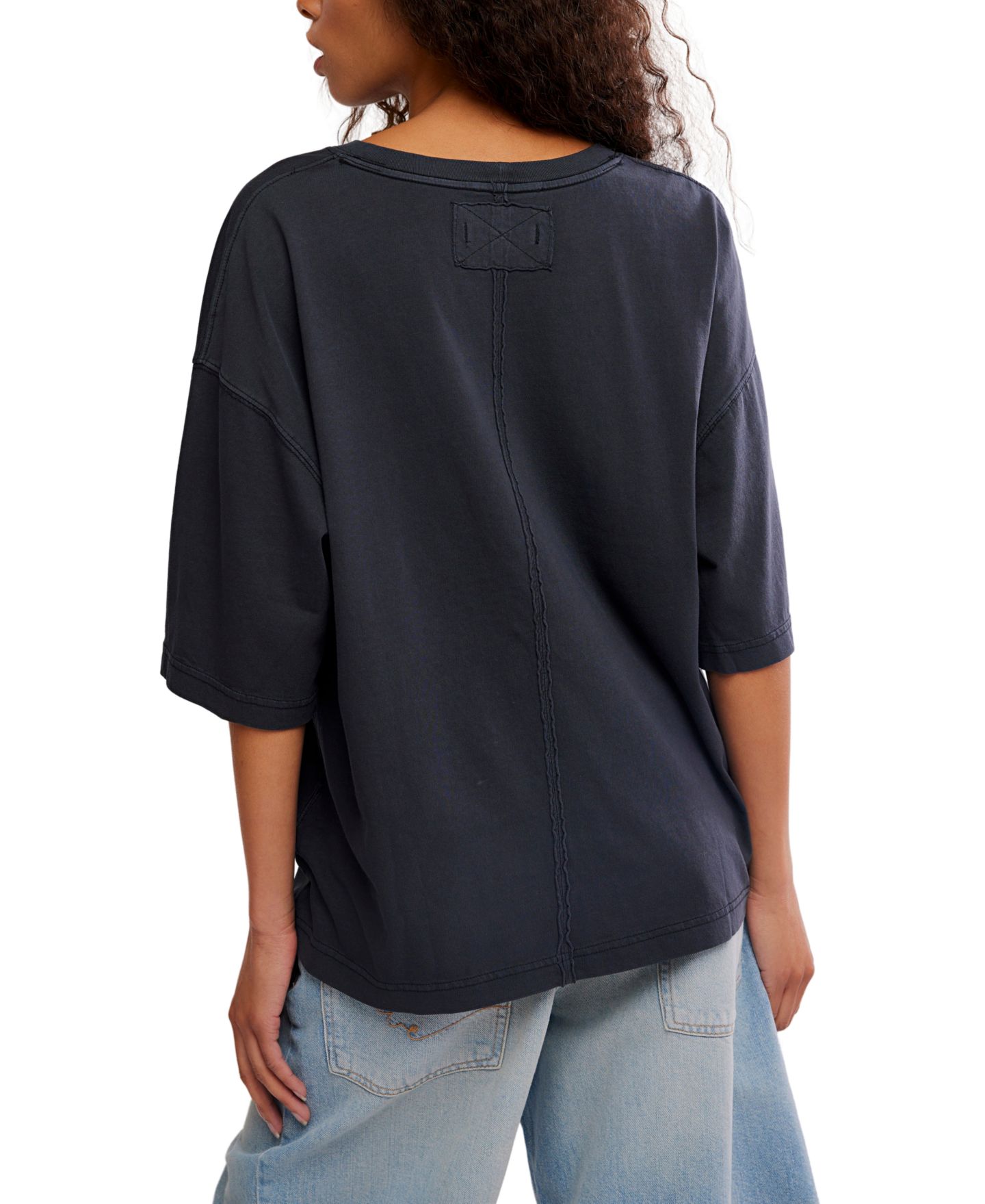 Женская футболка Free People Perfect Oversized Crewneck, цвет: Чёрный — фото 5