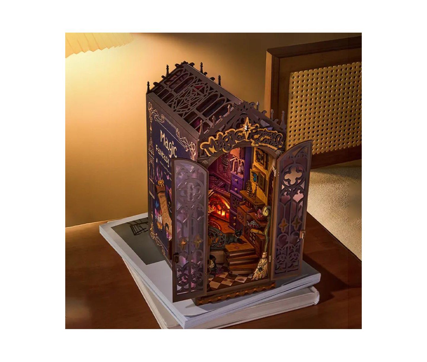 Детские конструкторы Flash Popup Magic Fantasy Corner 185-Piece 3D Wooden DIY Book Nook Kit, Ages 14+ — фото 2