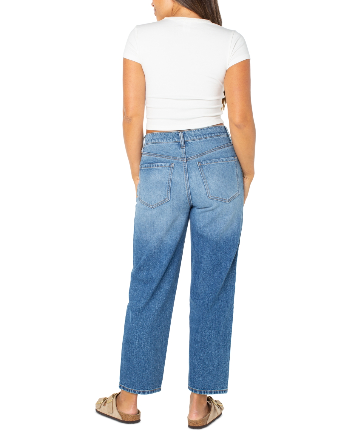 Celebrity Pink Women's Relaxed Straight Fit Jeans