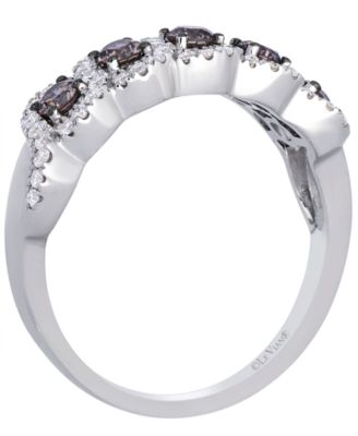 Chocolate Diamond (0.43 ct. t.w.) & Vanilla Diamond (0.31 ct. t.w.) Ring in 14k Vanilla Gold