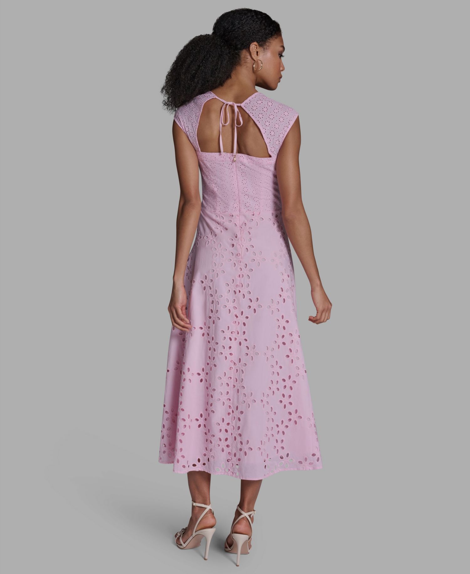 Women's Sweetheart Neck Keyhole Eyelet Maxi Dress