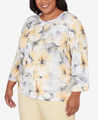 Plus Size Al Fresco Watercolor Floral Side Ruched Top with Necklace