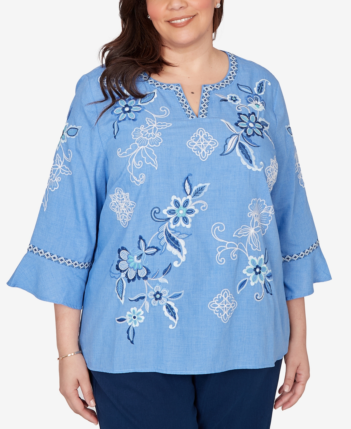 Alfred Dunner Plus Mykonos Floral Textured Embroidered Split Neck Top