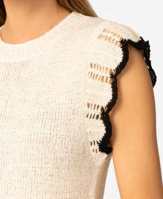 Women's Scalloped-Sleeve Crewneck Sweater Knit Top